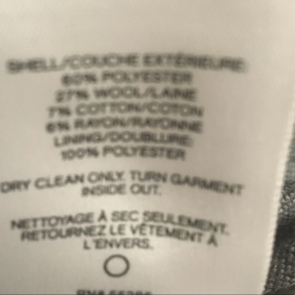 Express men’s gray striped suit size 36S/29-30. C:207-5/20/26